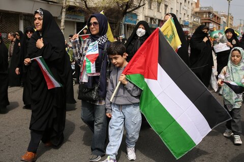 تصاویر / حضور پرشکوه مردم استان  قزوین در راهپیمایی روز قدس