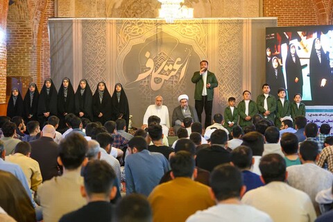 تصاویر | حضور نماینده ولی فقیه در استان در جمع معتکفین رمضانیه مسجد جامع تبریز