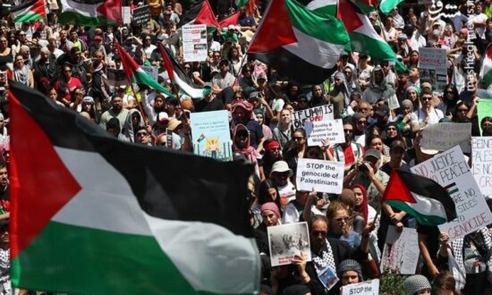 چرا ایران به عنوان یک کشور شیعه از فلسطینی که سنی‌مذهب است حمایت می‌کند؟