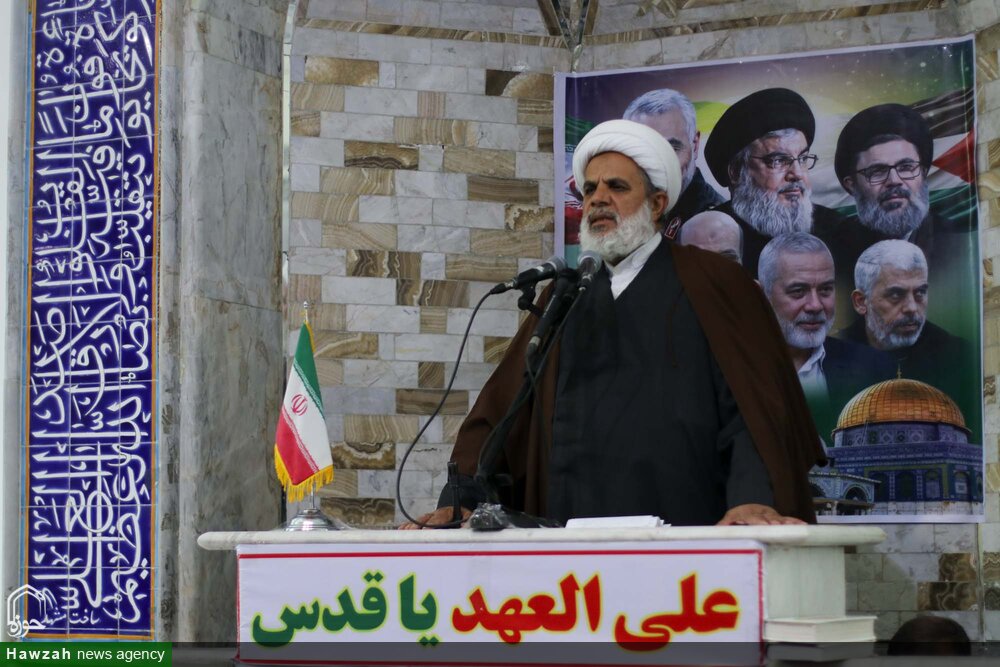 آینده متعلق به جبهه حق است/ هشدار درباره نفوذ دشمن و تأکید بر وحدت اسلام و ایران