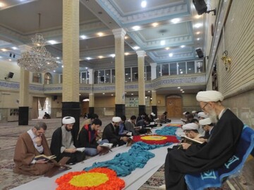 تصاویر/ ترتیل خوانی قرآن کریم در حوزه علمیه بناب