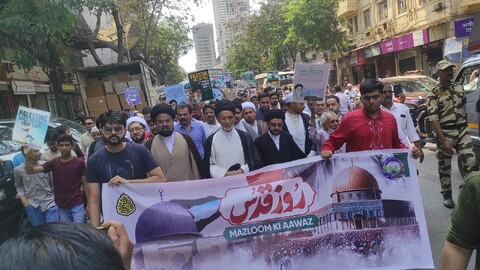 یوم القدس: عروس البلاد ممبئی میں بیت المقدس کی آزادی و فلسطین کی حمایت میں الوداعی جمعہ کی نماز کے بعد احتجاجی جلوس
