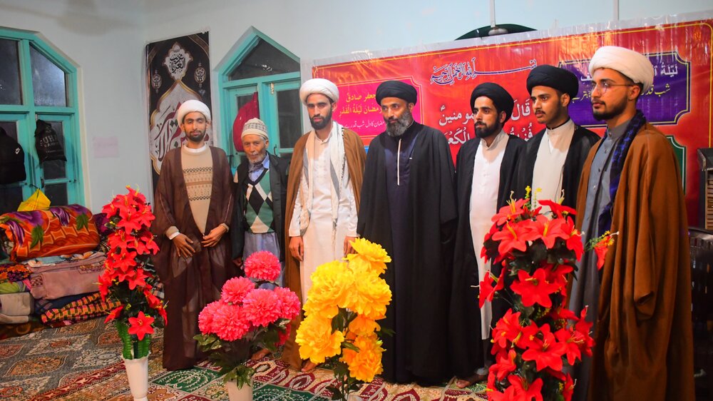 محفل روحانی اعتکاف در حوزه علمیه امام هادی (ع) در جامو و کشمیر