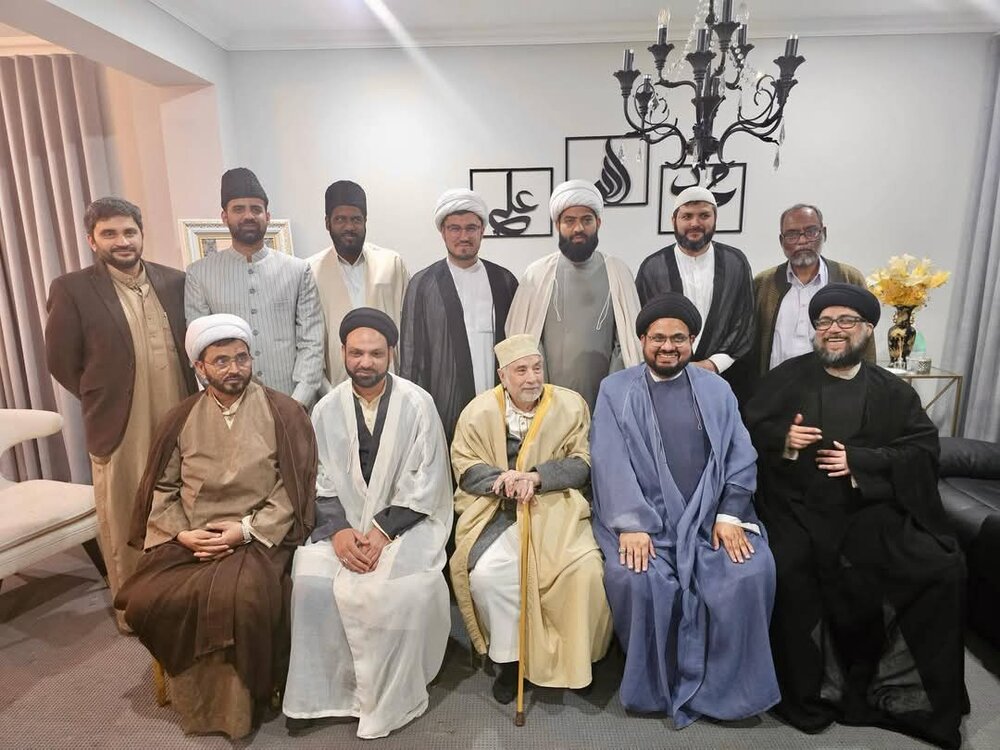 मेलबर्न में मौलाना अबुल कासिम रिजवी की मेजबानी में एक शैक्षणिक और धार्मिक बैठक और इफ्तार का आयोजन मेलबर्न में मौलाना अबुल कासिम रिजवी की मेजबानी में एक शैक्षणिक और धार्मिक बैठक और इफ्तार का आयोजन