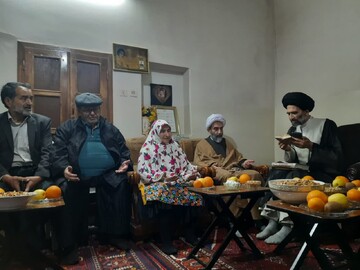تصاویر/ دیدار نماینده ولی فقیه در کاشان با خانواده شهیدخداگو در روستای ابیانه