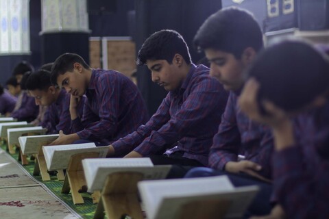 جمع خوانی قرآن کریم ویژه دانش آموزان در بیرجند
