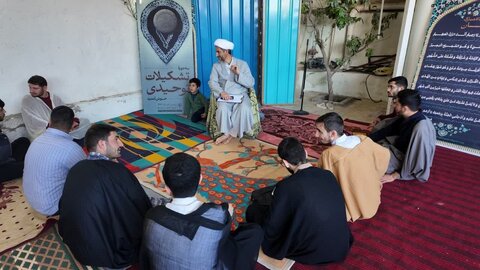 تصاویر / اردوی تشکیلات توحیدی حوزه علمیه همدان در کربلا(2)