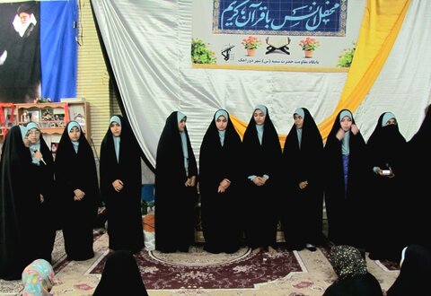 تصاویر/ اختتامیه ترتیل خوانی قرآن دختران نوجوان در دوراهک