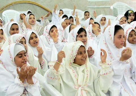 تصاویر/جشن روزه اولی ها در بندر دیّر