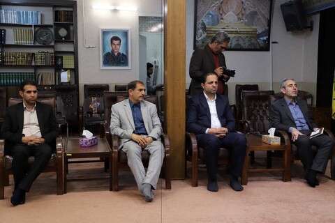 تصاویر / دیدار نوروزی استاندار با نماینده ولی فقیه در استان همدان
