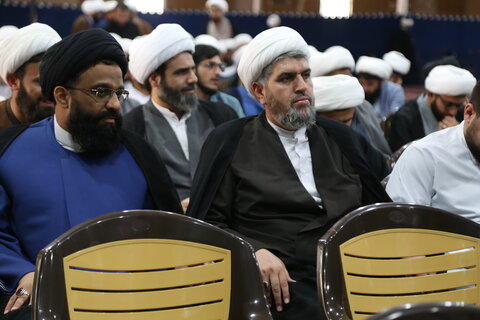 تصاویر/نشست مبلغین استان خوزستان با معاون تبلیغ و امور فرهنگی حوزه های علمیه کشور