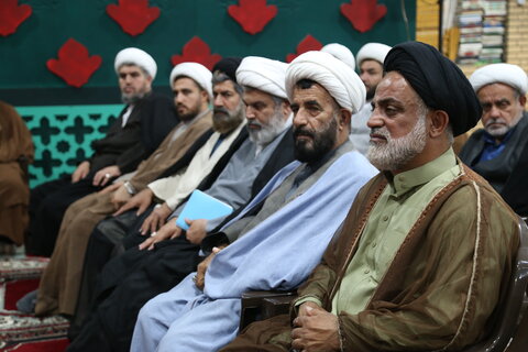 تصاویر/نشست مبلغین استان خوزستان با معاون تبلیغ و امور فرهنگی حوزه های علمیه کشور