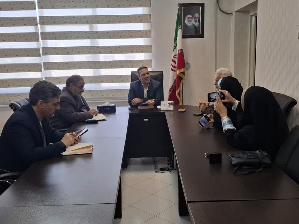 تحقق شعار سال در گرو جذب سرمایههای مردم به حوزه تولید است