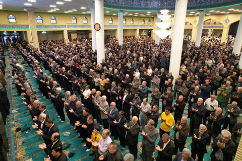 تصاویر/ تجلی حضور مردم مومن ارومیه در نماز عید سعید فطر