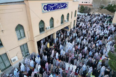 تصاویر/ تجلی حضور مردم مومن ارومیه در نماز عید سعید فطر