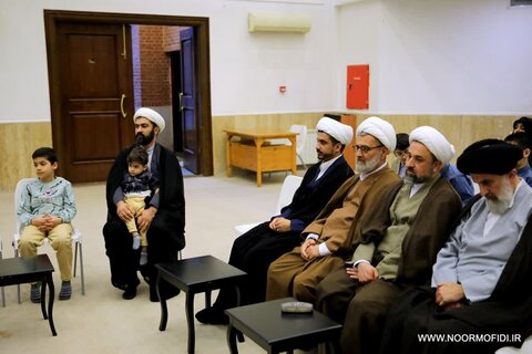 تصاویر/ نشست صمیمی مدیر معاونین اساتید مدرسه علمیه امام خمینی (ره) گرگان با آیت‌الله نورمفیدی