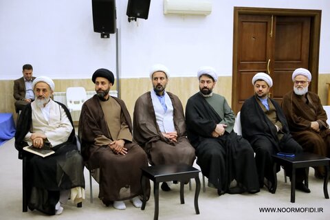 تصاویر/ نشست صمیمی مدیر معاونین اساتید مدرسه علمیه امام خمینی (ره) گرگان با آیت‌الله نورمفیدی