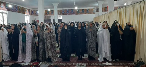 تصاویر/ اقامه نماز عید فطر در شهر دندی