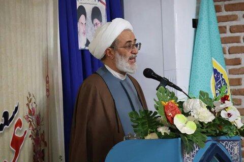 تصاویر/ اقامه نماز عید فطر در شهر مرند