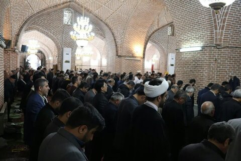 تصاویر/ اقامه نماز عید فطر در شهر مرند