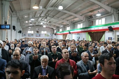 تصاویر/ اقامه نماز عید فطر در شهر مرند