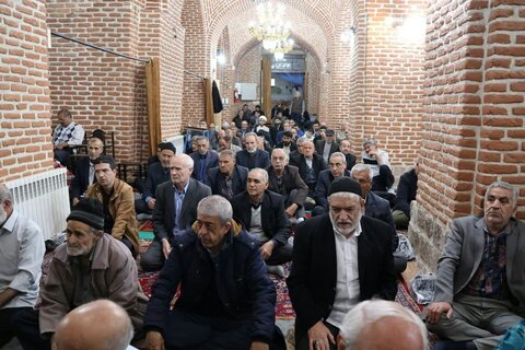 تصاویر/ اقامه نماز عید فطر در شهر مرند