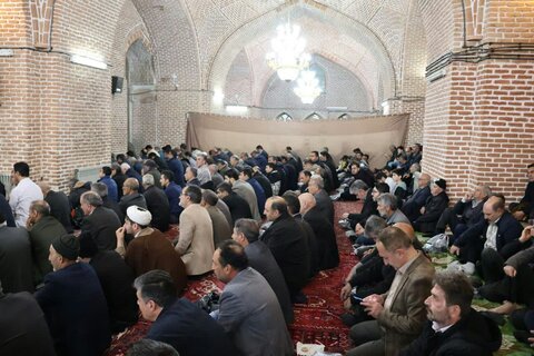 تصاویر/ اقامه نماز عید فطر در شهر مرند