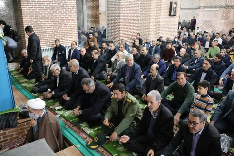 تصاویر/ اقامه نماز عید فطر در شهر مرند