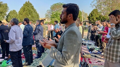 اقامه نماز عید فطر در دهدشت به امامت حجت الاسلام والمسلمین وحدانی‌فر