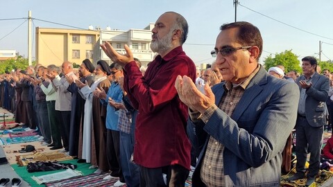 اقامه نماز عید فطر در دهدشت به امامت حجت الاسلام والمسلمین وحدانی‌فر