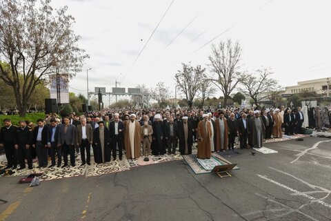 تصاویر / نماز عید سعید فطر در قزوین برگزار شد