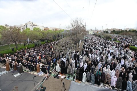 تصاویر / نماز عید سعید فطر در قزوین برگزار شد