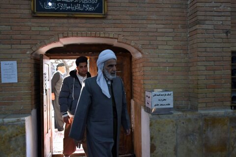 تصاویر/ اقامه نماز عید فطر در مسجد جامع سنندج