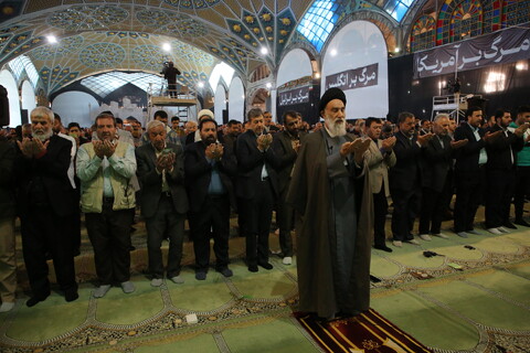 تصاویر / اقامه نماز عید سعید فطر در اصفهان