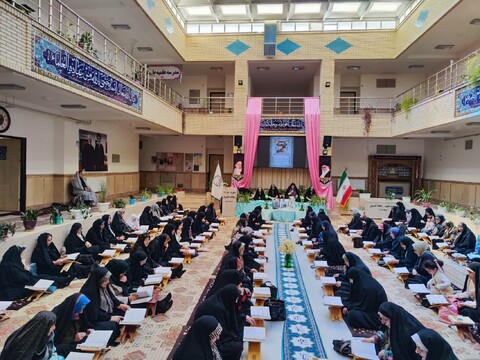 تصاویر/ پایان جمع خوانی قرآن کریم در مدرسه علمیه ریحانه الرسول ارومیه