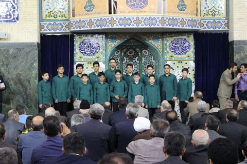 تصاویر/ اقامه نماز عید فطر در شهر زنجان