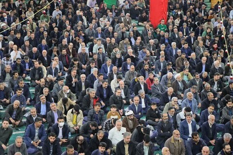 تصاویر/ اقامه نماز عید فطر در شهر زنجان