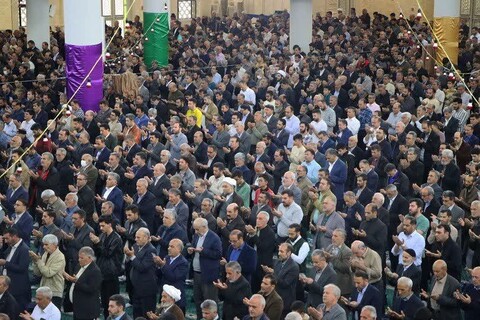 تصاویر/ اقامه نماز عید فطر در شهر زنجان