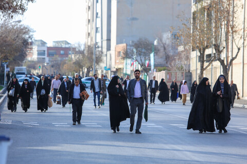 تصاویر/ اقامه نماز عید سعید فطر در شهرکرد