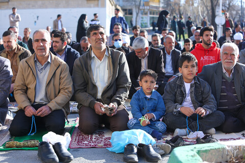 تصاویر/ اقامه نماز عید سعید فطر در شهرکرد