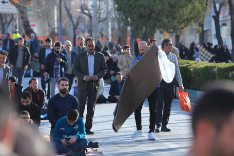 تصاویر/ اقامه نماز عید سعید فطر در شهرکرد