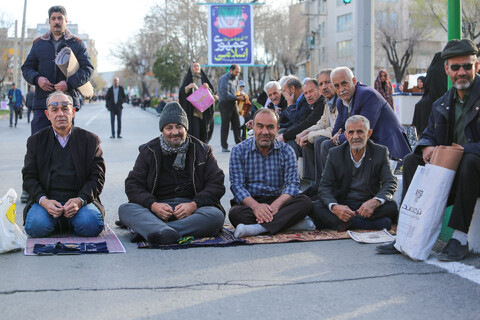تصاویر/ اقامه نماز عید سعید فطر در شهرکرد