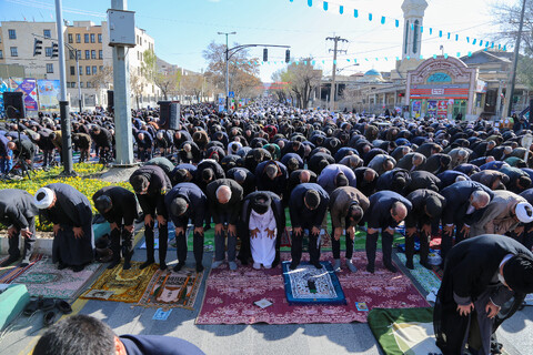 تصاویر/ اقامه نماز عید سعید فطر در شهرکرد