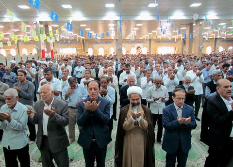 تصاویر/ نماز عید فطر در بندر دیر