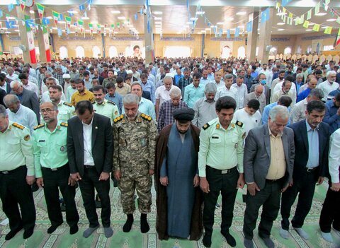 تصاویر/ نماز عید فطر در بندر دیر