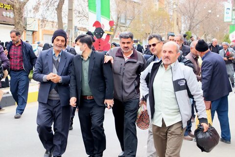 تصاویر/ اقامه نماز عید فطر در شهرستان قروه