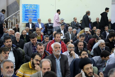 تصاویر / اقامه نماز عید سعید فطر در همدان