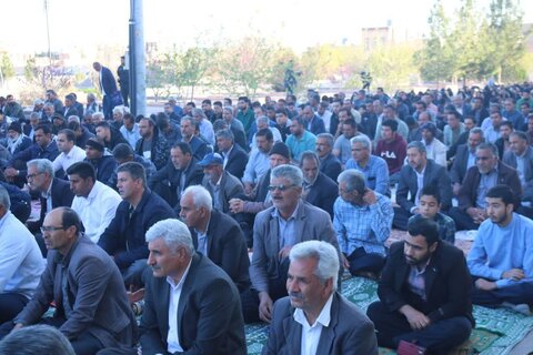 تصاویر/ اقامه نماز عید فطر در امین شهر