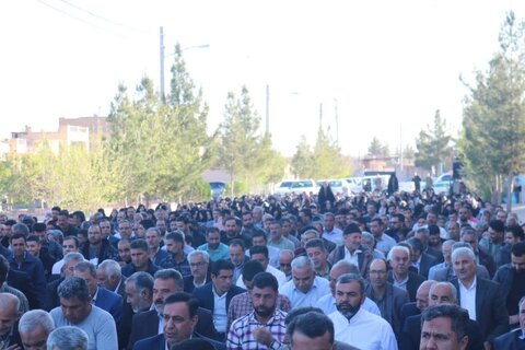 تصاویر/ اقامه نماز عید فطر در امین شهر