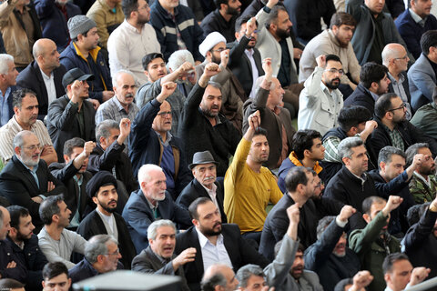تصاویر/ اقامه نماز عید سعید فطر به امامت رهبر معظم انقلاب